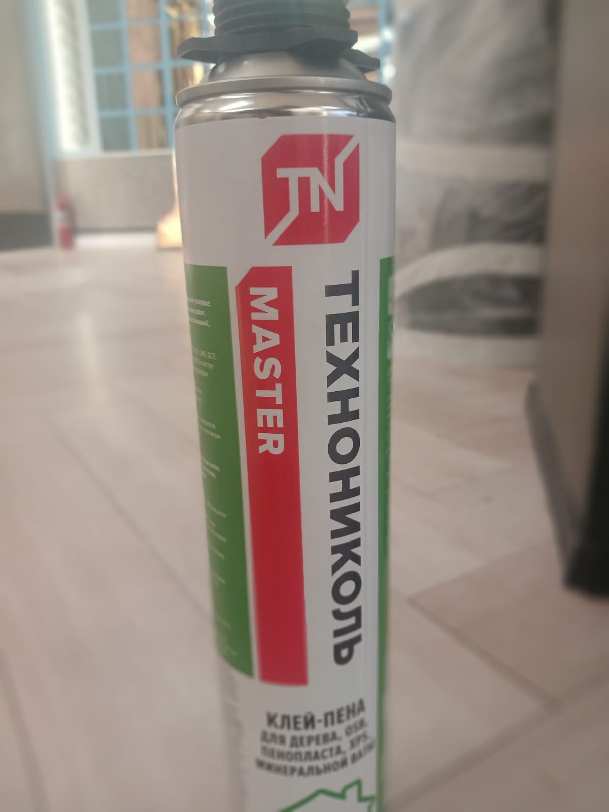 Tytan փրփուր professional STYRO UNI